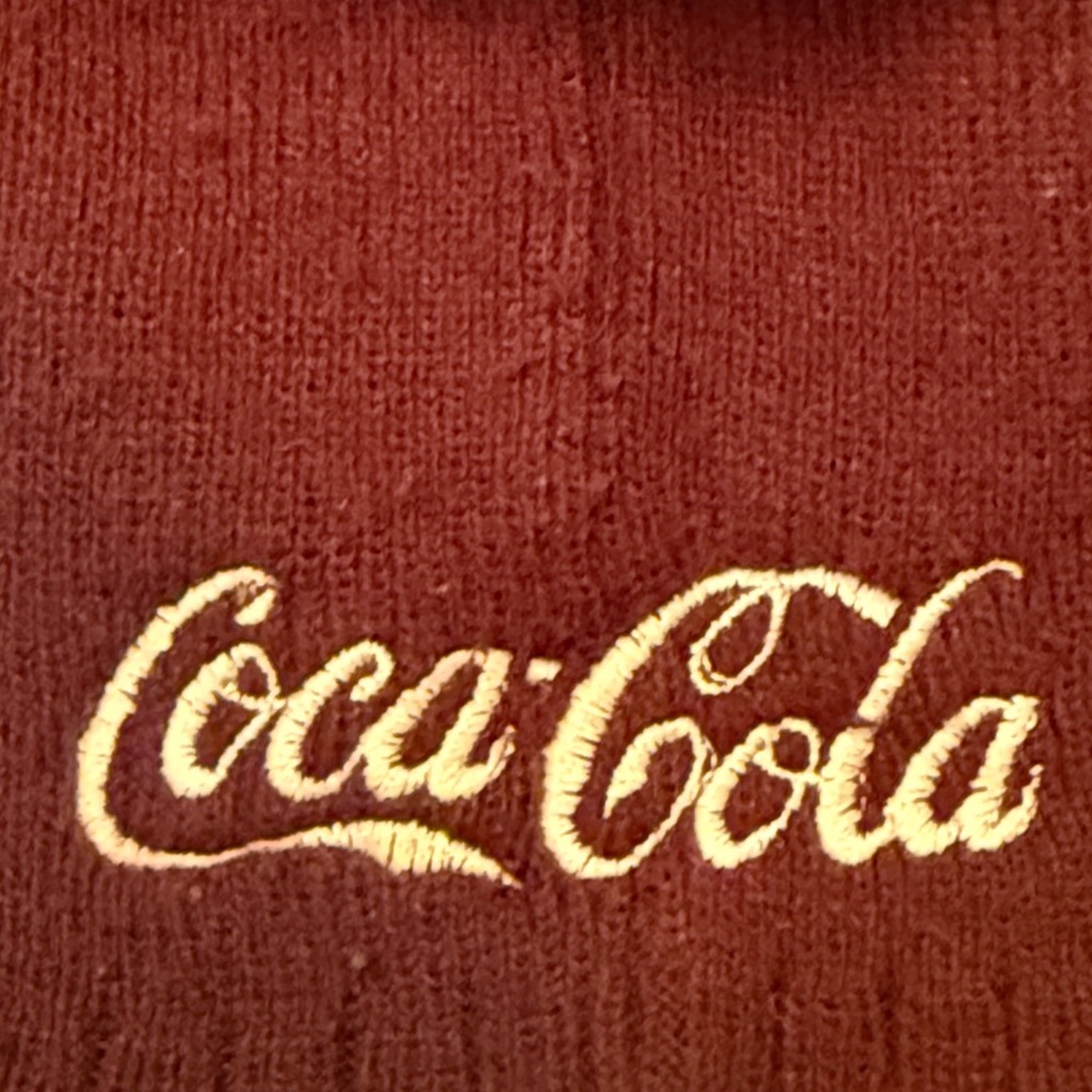 Colgate Gate’ coca-Cola cap+Colgate Keychain 11x1.20” - Picture 4 of 14